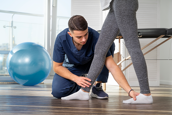 Why Hip Mobility Is Key to Pain-Free Movement in Bearsden, Greater Glasgow