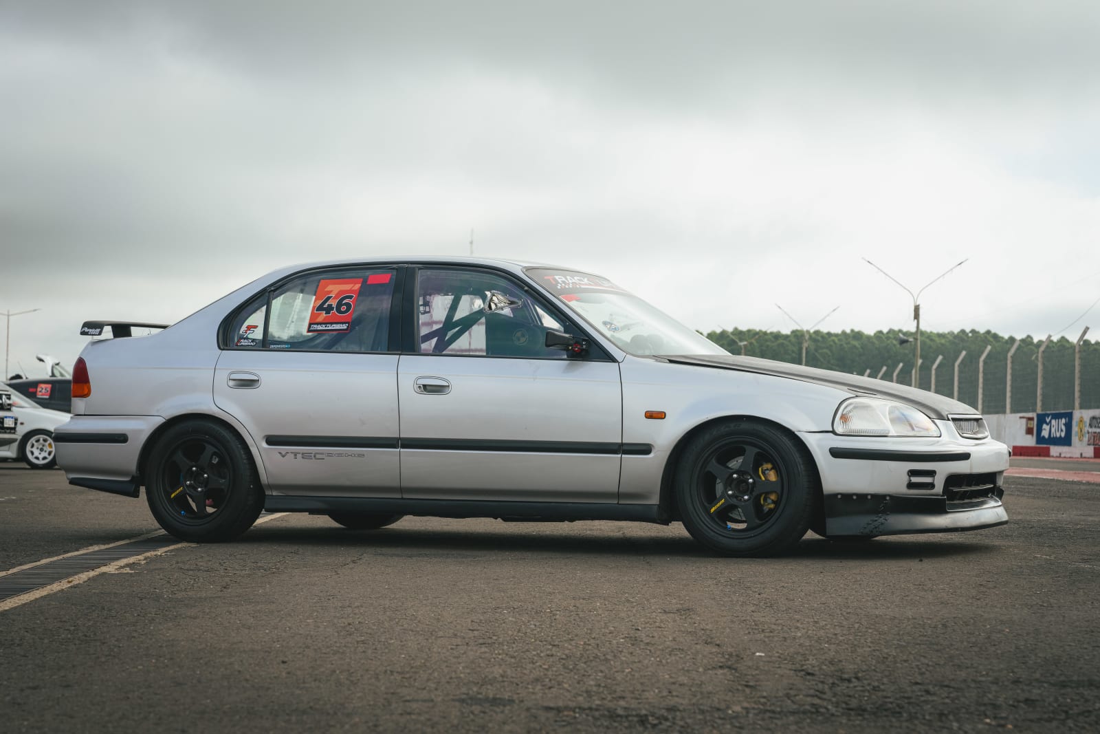 Track Turismo — racing scene