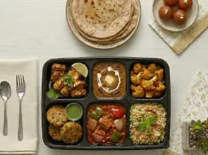 Chicken & tikki meal