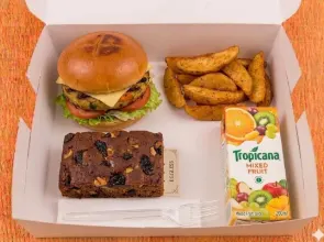 Munchy snack box