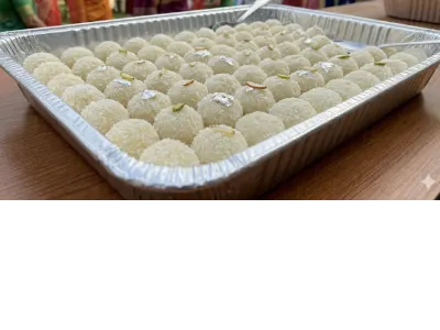 Nariyal Ladoo