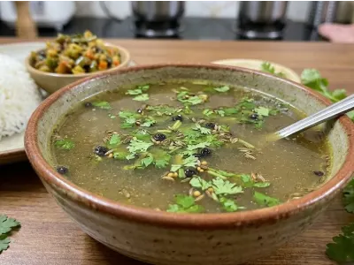 Dhaniya Rasam