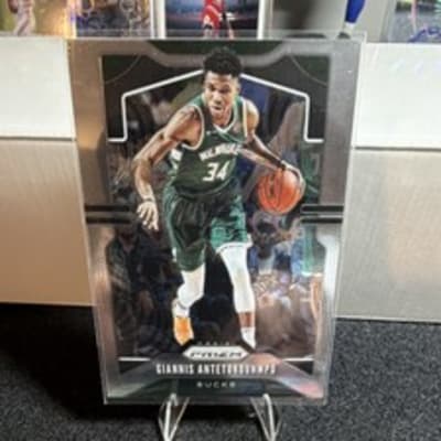 Giannis Antetokounmpo Prizm Silver