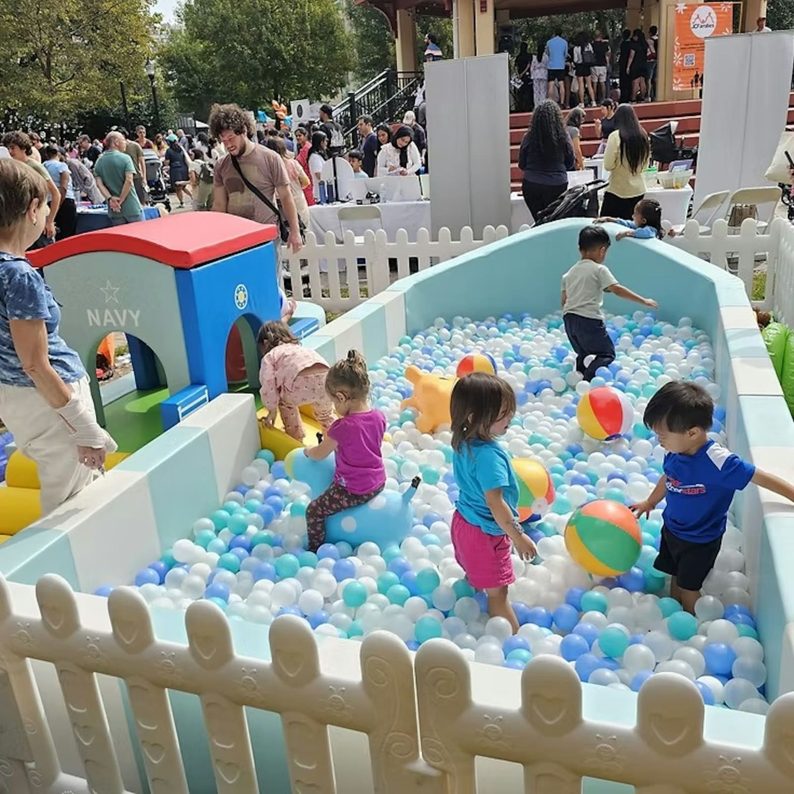 Adventure Boat Ball Pit & Soft Play
