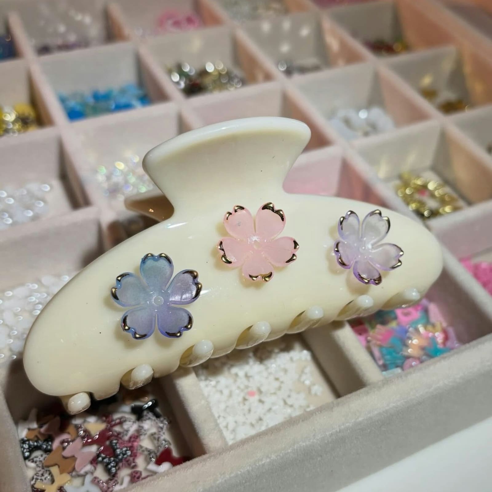 Design Your Own Claw Clips Station
