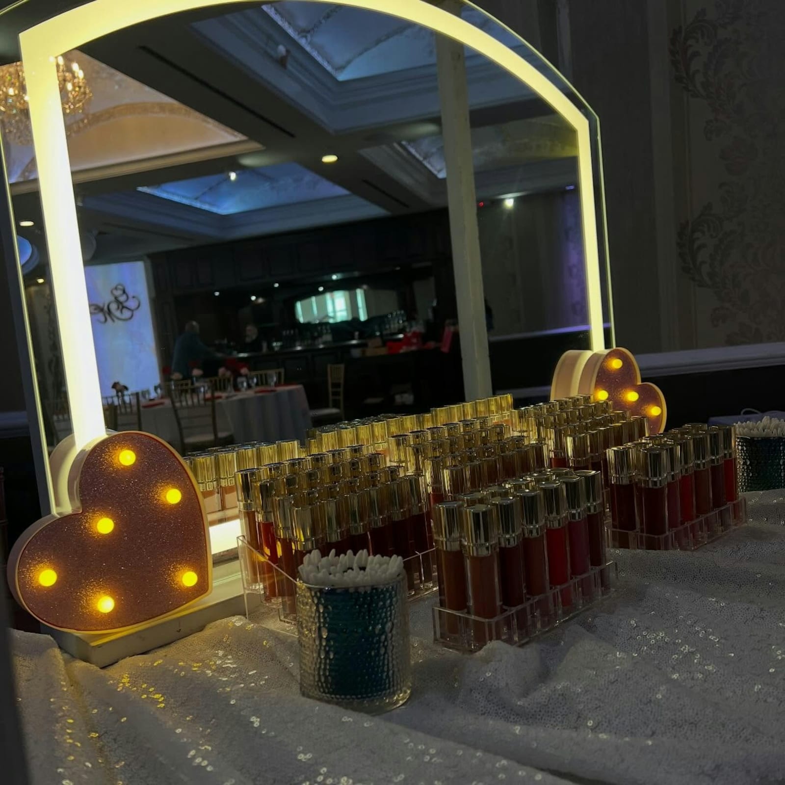 Custom Lip Gloss Bar with Branding