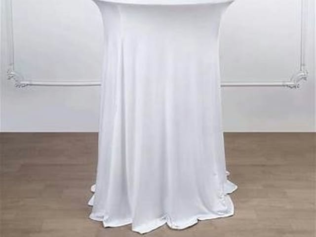 Tablecloth White  23.8 inch x 39.5 inch