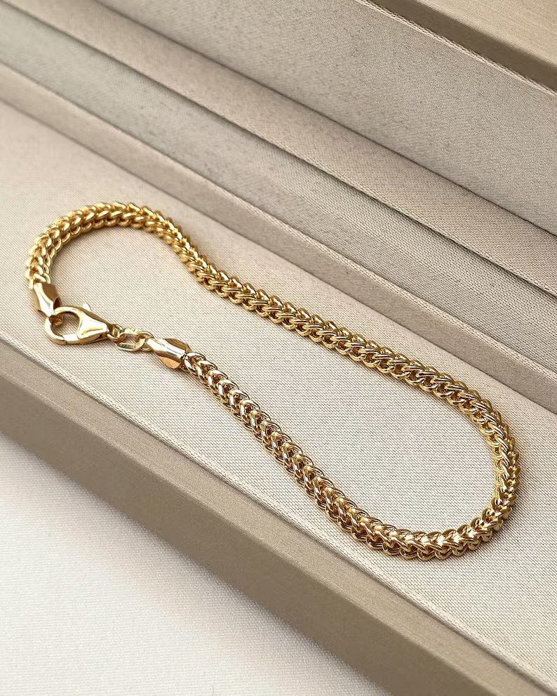 Royal Helix Gold Bracelet