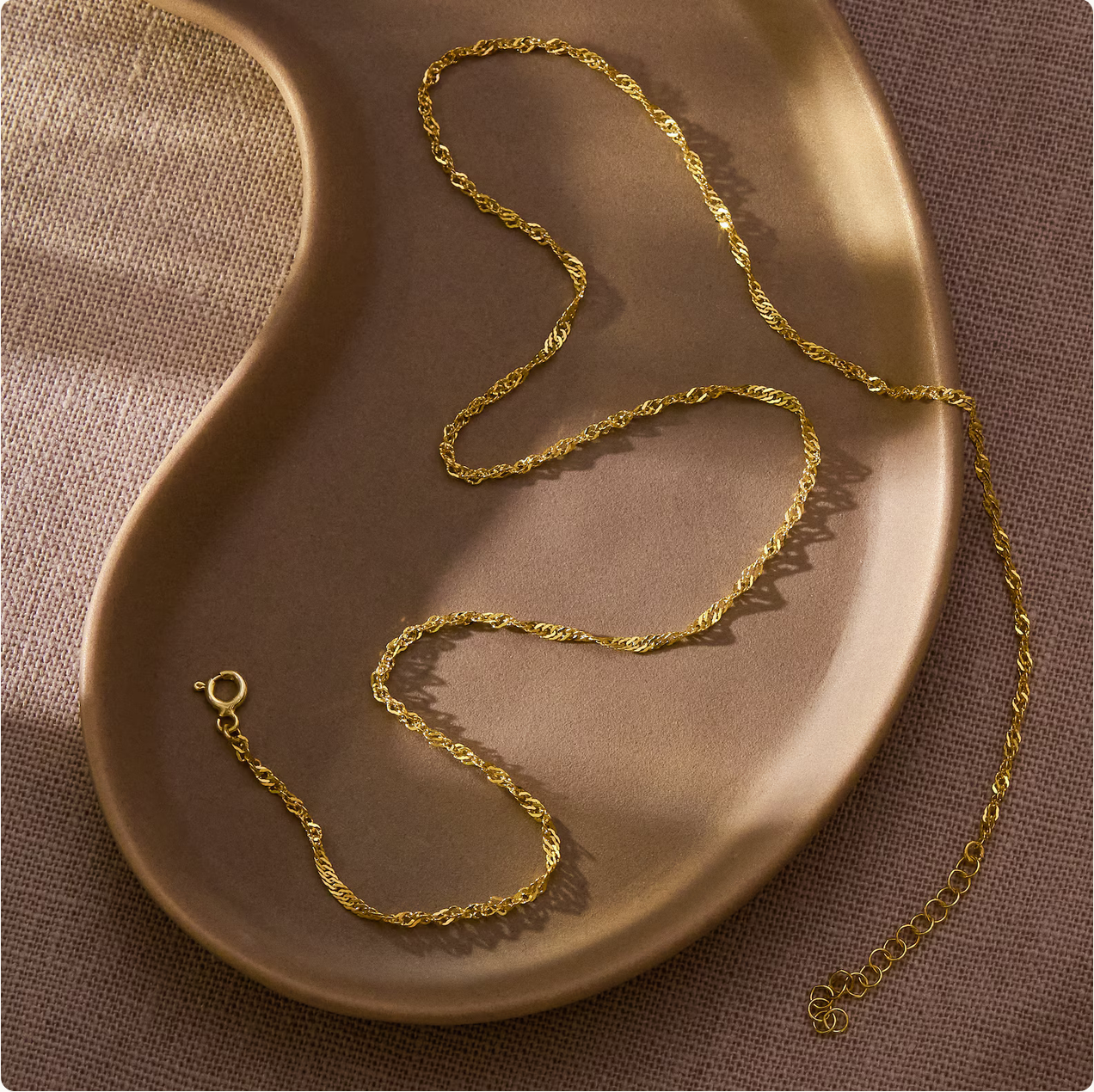 Tiny Gold chain