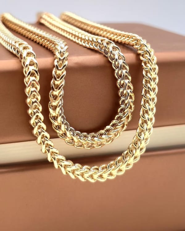 Royal V-Link Diamond-cut Necklace