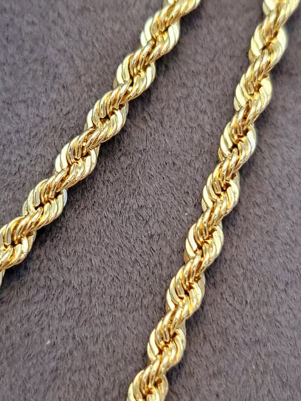 Golden Twist Luxe Rope 3