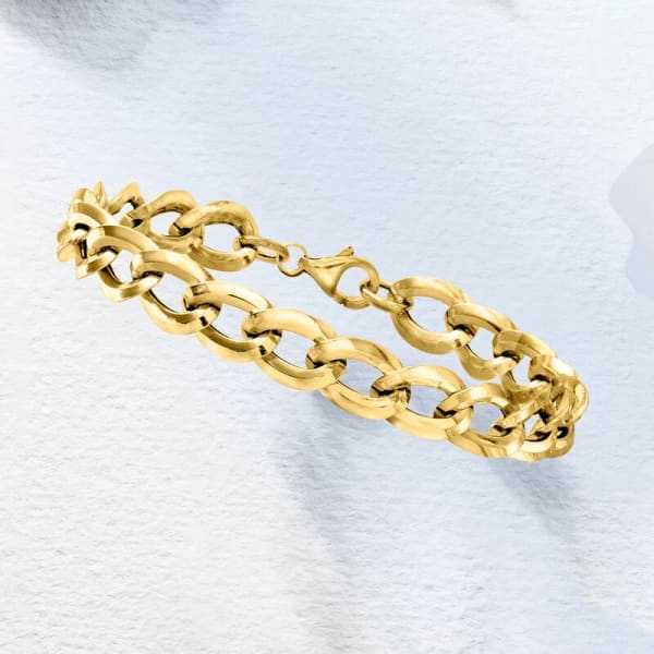 Gold Cuban link bracelet