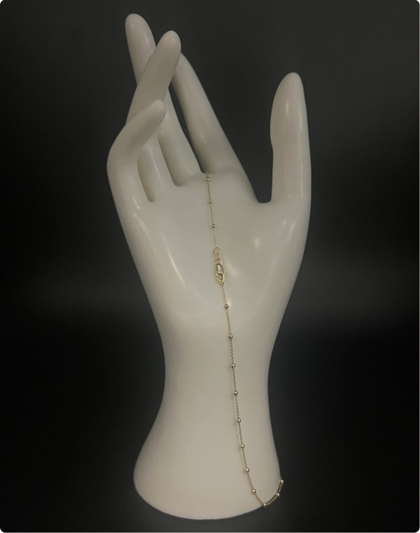 Peta Necklace 3