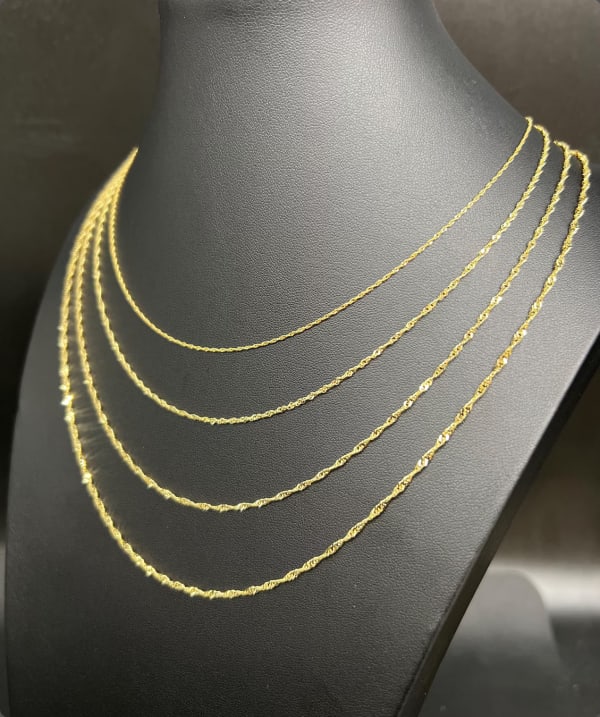 Twist Stay Chain 4