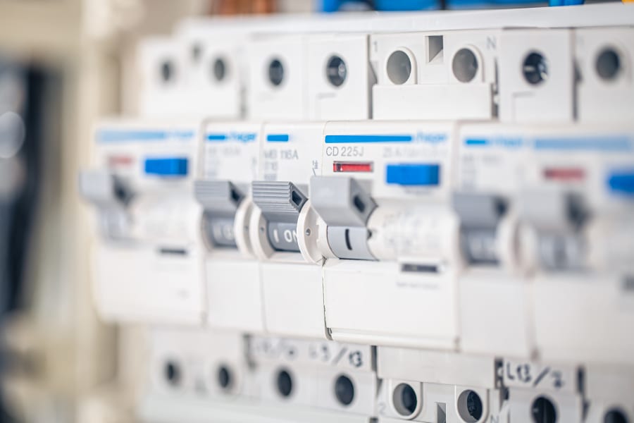 Distribution & Switchgear