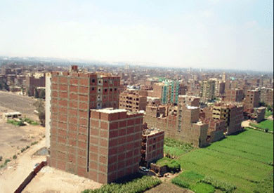 من "طين الأرض" إلى "خرسانة المدن": عندما حوّل التنمر الفلاح المصري من منتج إلى تاجر