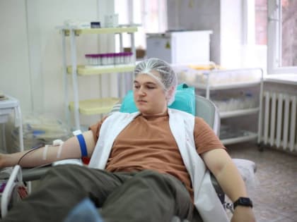Штаб общественной поддержки «Единой России» провел в Краснодаре акцию по сдаче крови