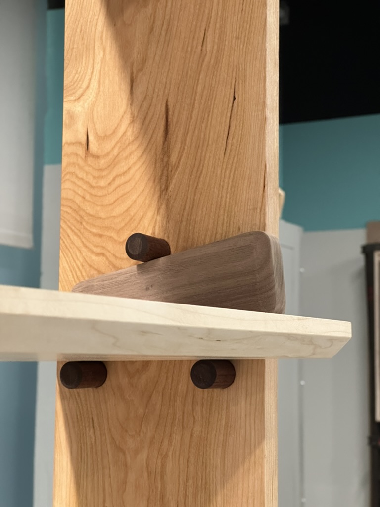 WEDGE SHELF — plate 4