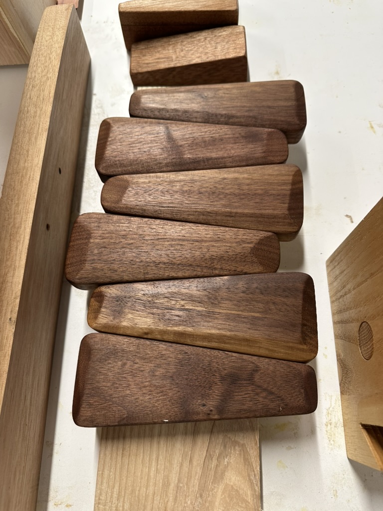 WEDGE SHELF — plate 5