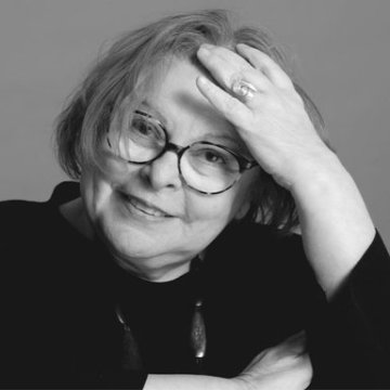 Luzia Simons Artfacts