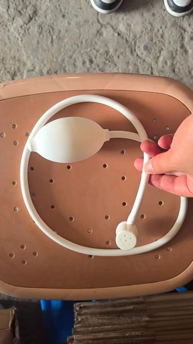 Female seat stimulator