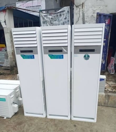 (Fairly Used) Hisense 2.5Hp Floor Standing Ac