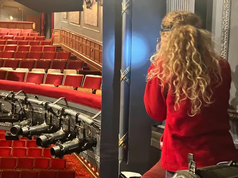 Undertaking paint scrapes in the Auditorium Box