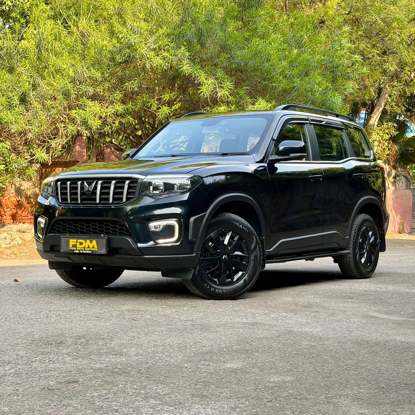 MAHINDERA SCORPIO N Z4 AUTOMATIC 7S