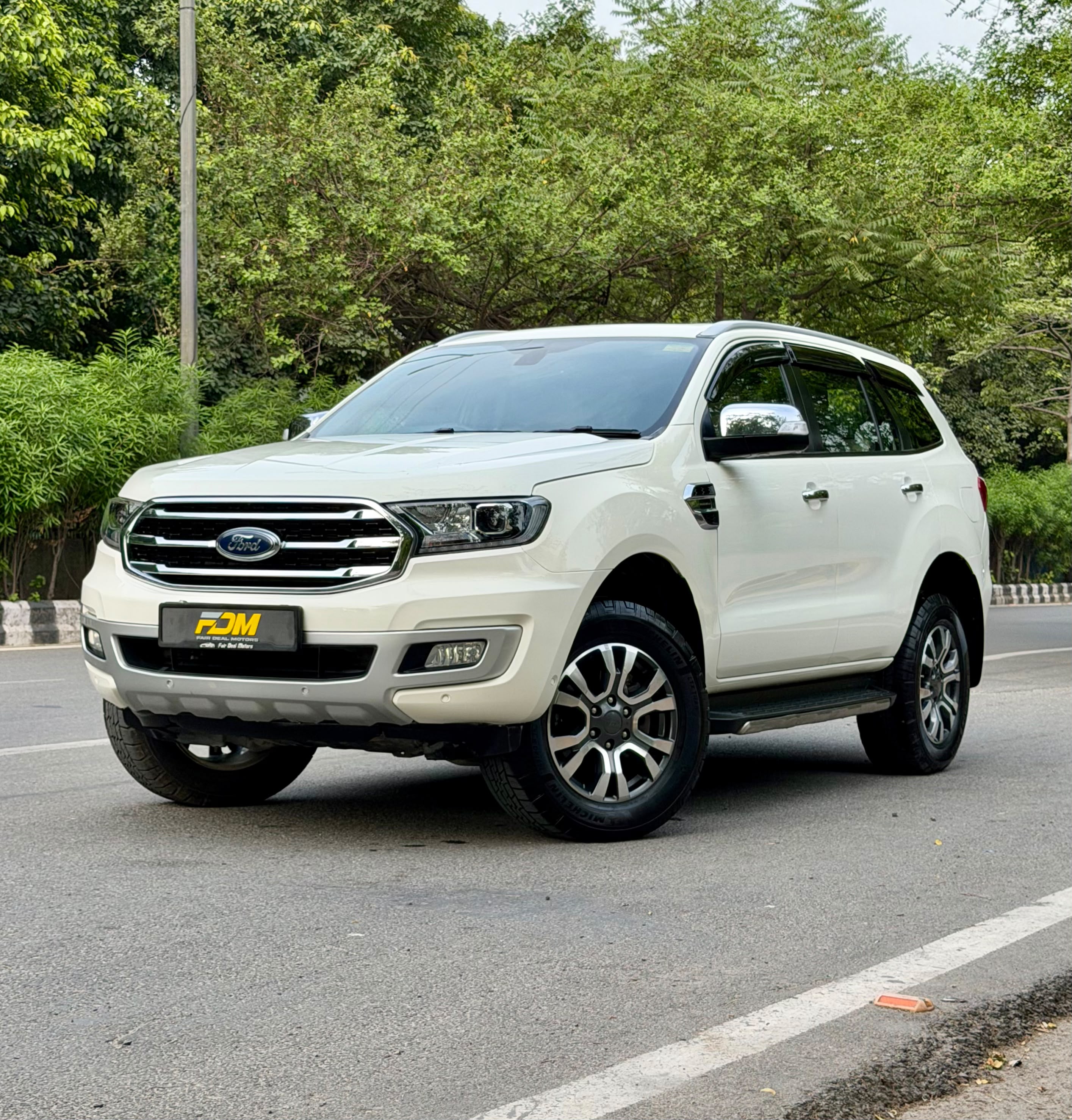 FORD ENDEAVOUR 2L 4X4 TITANIUM+