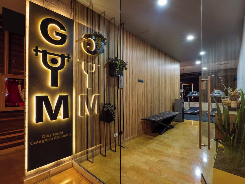 Diez Hotel Categoria Colombia