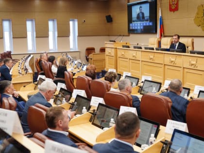 Александр Ведерников: программу «Активное долголетие» нужно дополнить успешными практиками других регионов