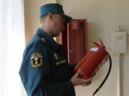 В Кемерове по требованию пожарных закрыли два торговых центра