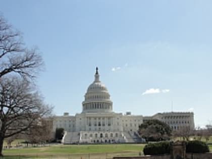 США решают вопрос о возобновлении выдачи виз россиянам