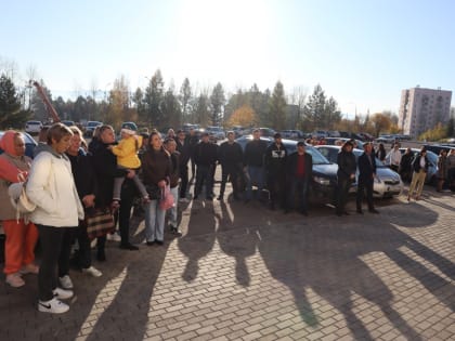 Проводы военнослужащих-контрактников