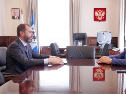 Анатолий Серышев и Александр Ведерников обсудили вопросы социально-экономического развития региона