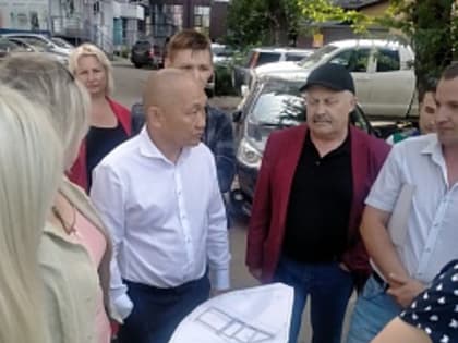 Благоустройство территорий и ремонт социальных учреждений пройдут за счет «депутатского фонда» в округе № 20 депутата Георгия Ни