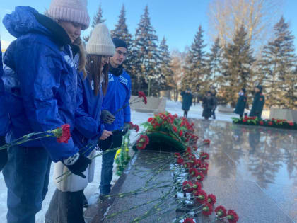 Молодогвардейцы провели акцию памяти Героям Краснодона в Иркутске