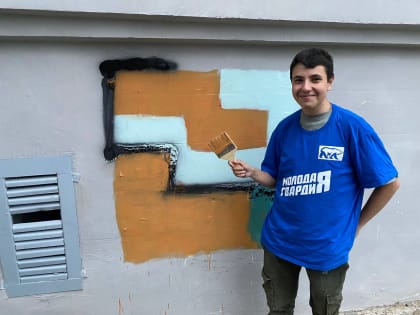 Усть-илимские молодогвардейцы очистили улицы города от сомнительных рекламных объявлений