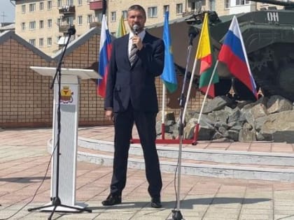 Глава Забайкалья назвал десантников образцом мужества