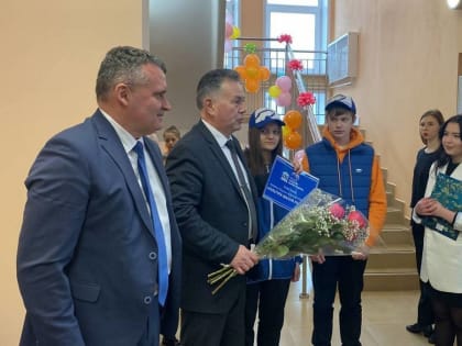 По партийному проекту «Культура малой Родины» в Усть-Куте отремонтировали детскую школу искусств