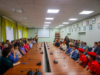 Торжественные проводы военнослужащих-контрактников