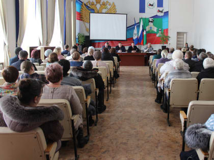 Встреча мэра Киренского района с членами семей участников специальной военной операции