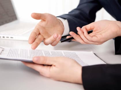 Уведомления необходимо направлять не позднее 25-го числа месяца, в котором наступает срок уплаты авансовых платежей