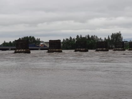 В Иркутской области прогнозируют подъем уровня воды в пяти реках и высокую пожароопасность в лесах