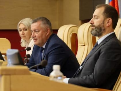 Глава Приангарья Игорь Коьзев провел встречу с представителями фракции «Единая Россия» Законодательного собрания