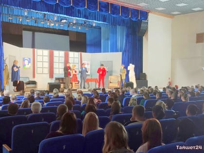 Артисты Канского драмтеатра поблагодарили тайшетцев за тёплый приём