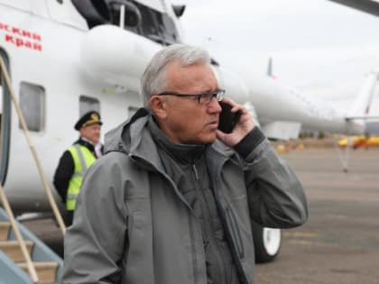 Первый заместитель Александра Усса посмеялся над его отставкой