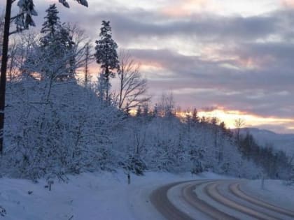 В Якутии семья едва не замерзла в автомобиле