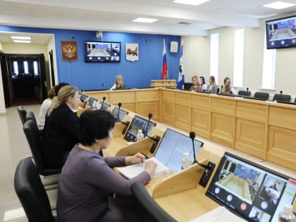 Два законопроекта рекомендовал принять в окончательном чтении на сессии ЗС комитет по бюджету