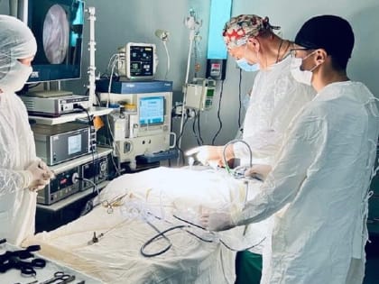 Иркутский хирург Юрий Козлов прооперировал в Бурятии двухмесячную девочку с патологией диафрагмы